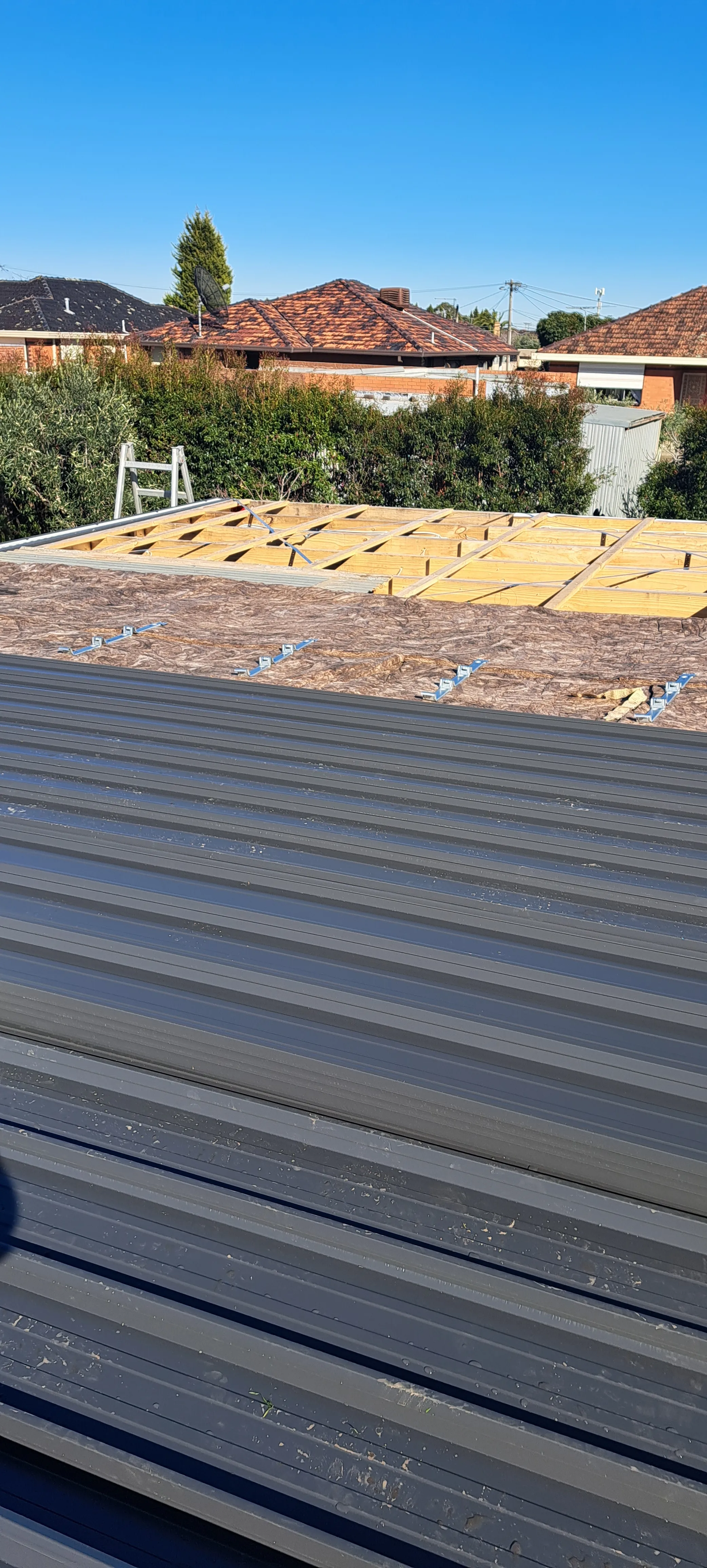 Colorbond Garage Reroof Reservoir Installation — Cascone Roofing