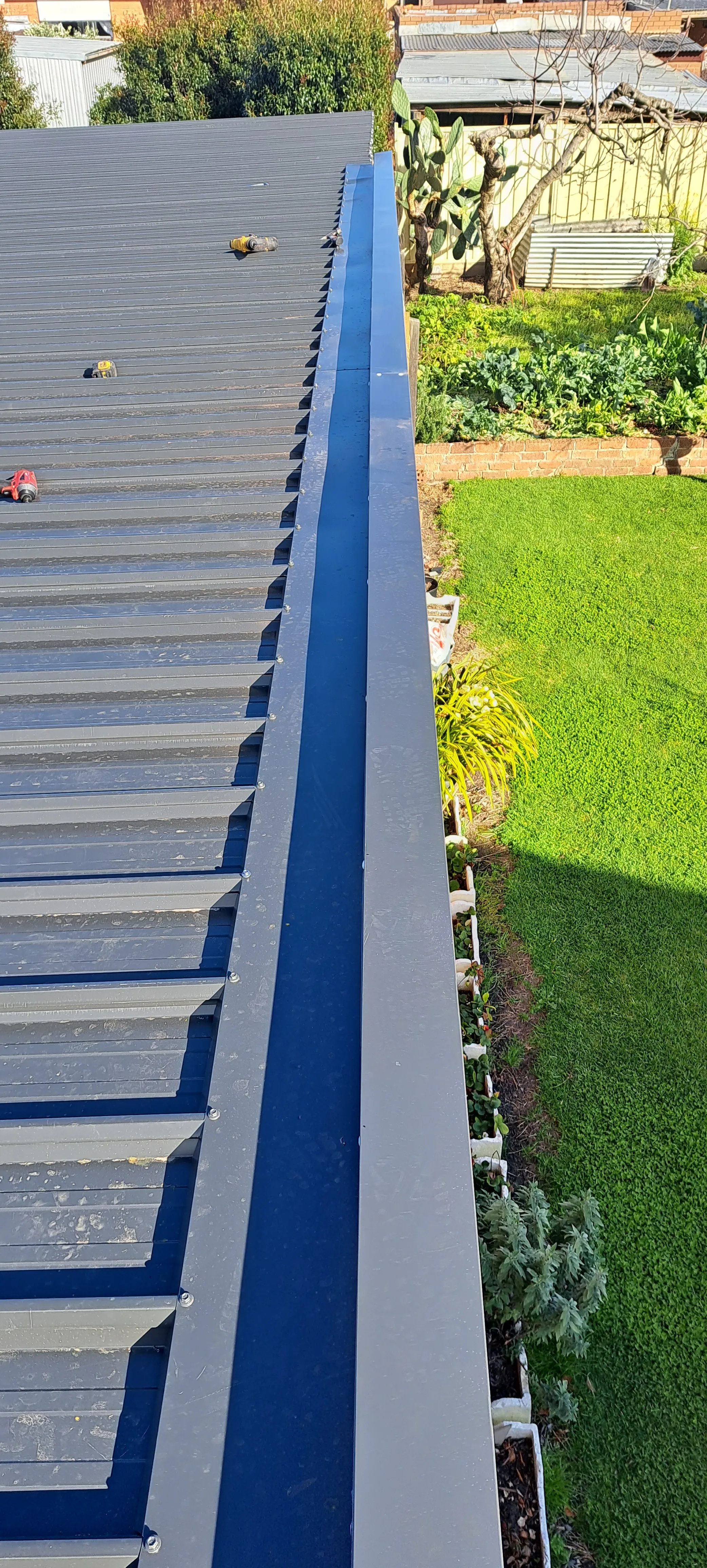 Colorbond Garage Reroof Reservoir Installation — Cascone Roofing